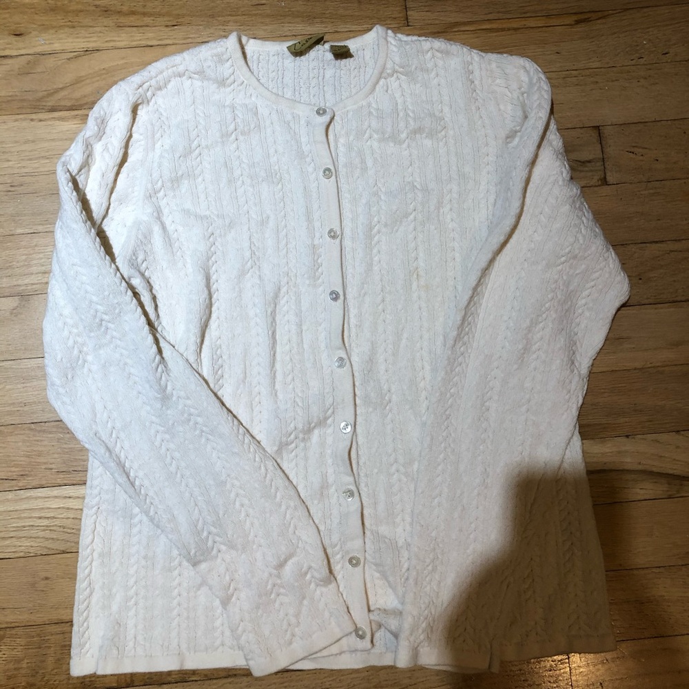 White knit cardigan